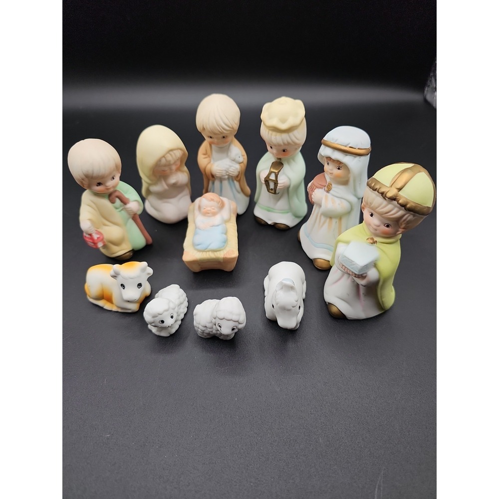 Christmas Nativity Set 11 Piece Bisque Porcelain Vintage Holiday Studio AA